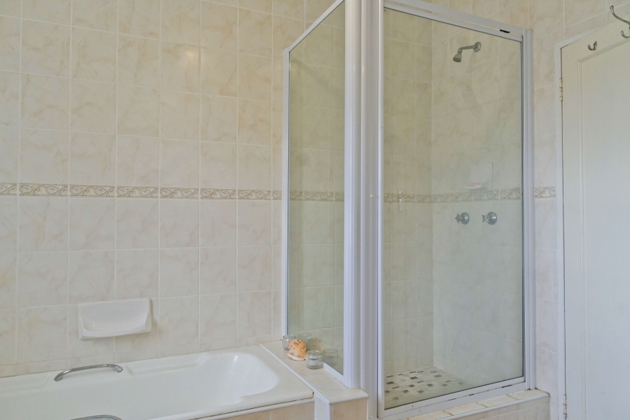 4 Bedroom Property for Sale in Gonubie Eastern Cape